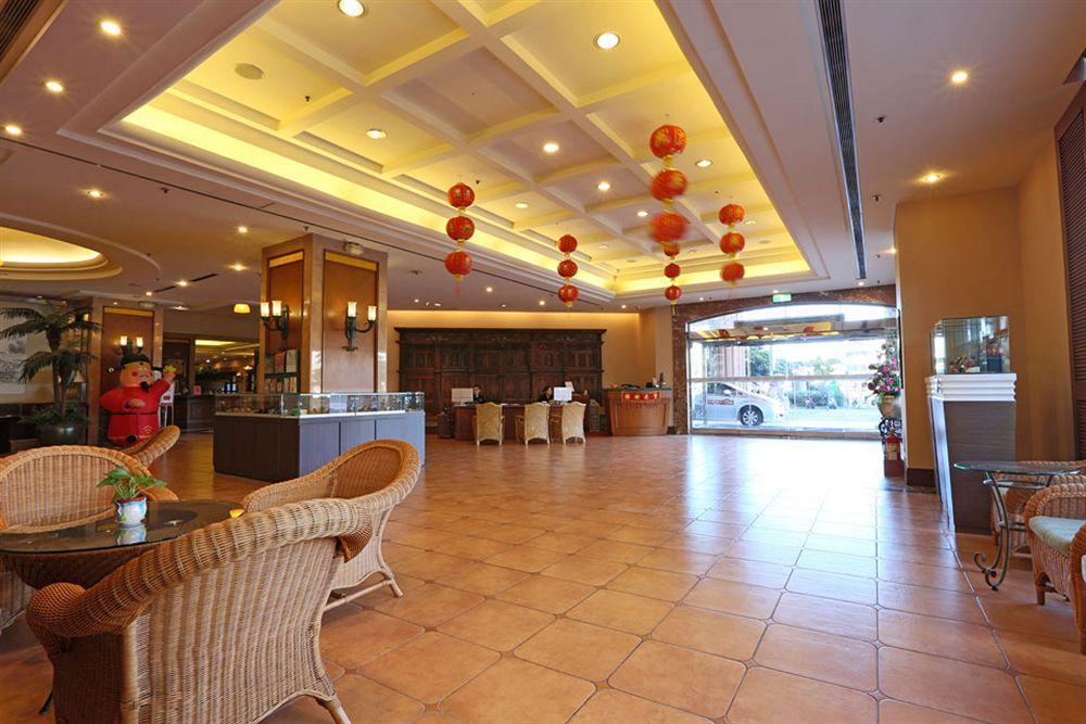 Wei-Yat Grand Hotel Tainan Dış mekan fotoğraf