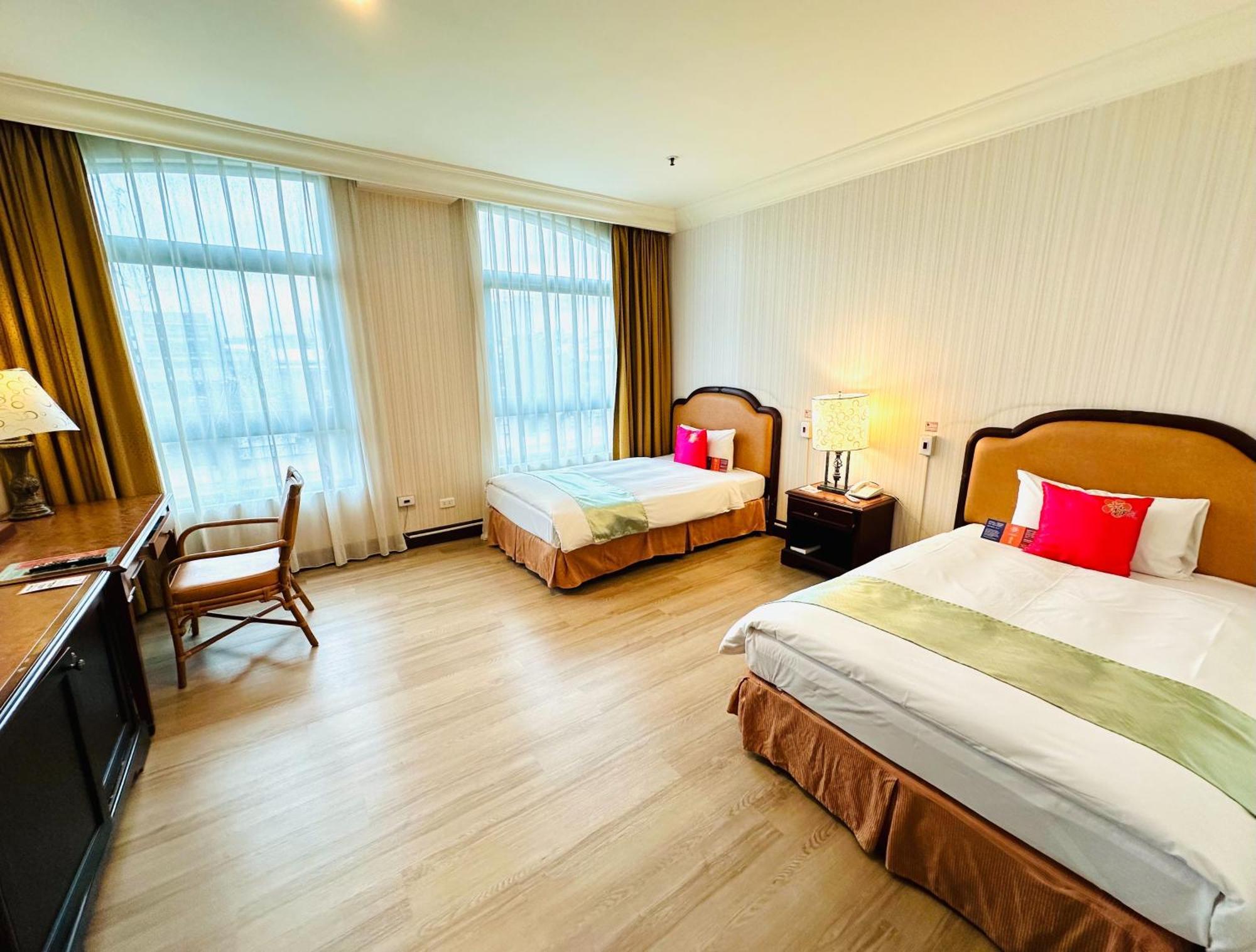 Wei-Yat Grand Hotel Tainan Dış mekan fotoğraf