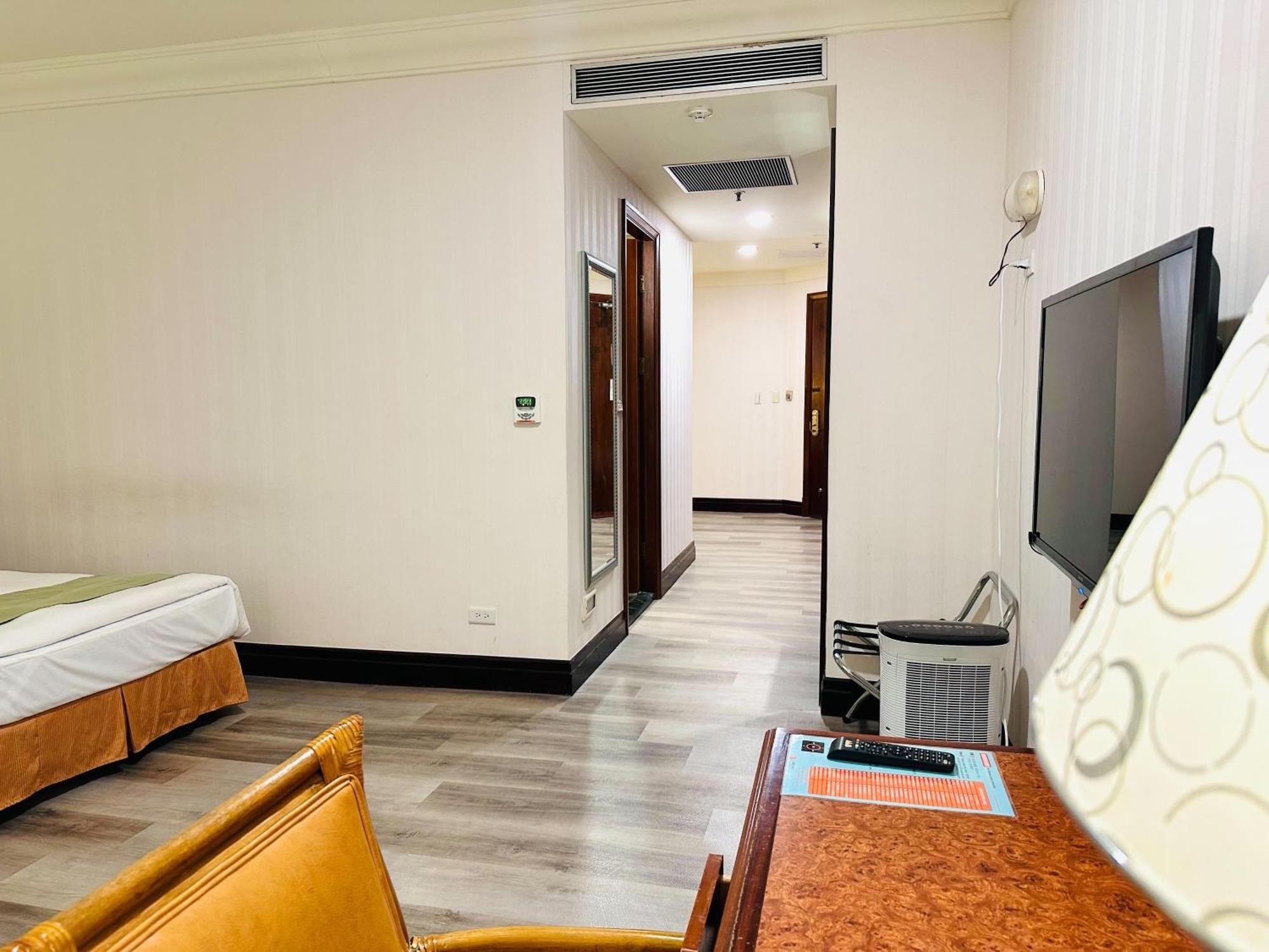 Wei-Yat Grand Hotel Tainan Dış mekan fotoğraf