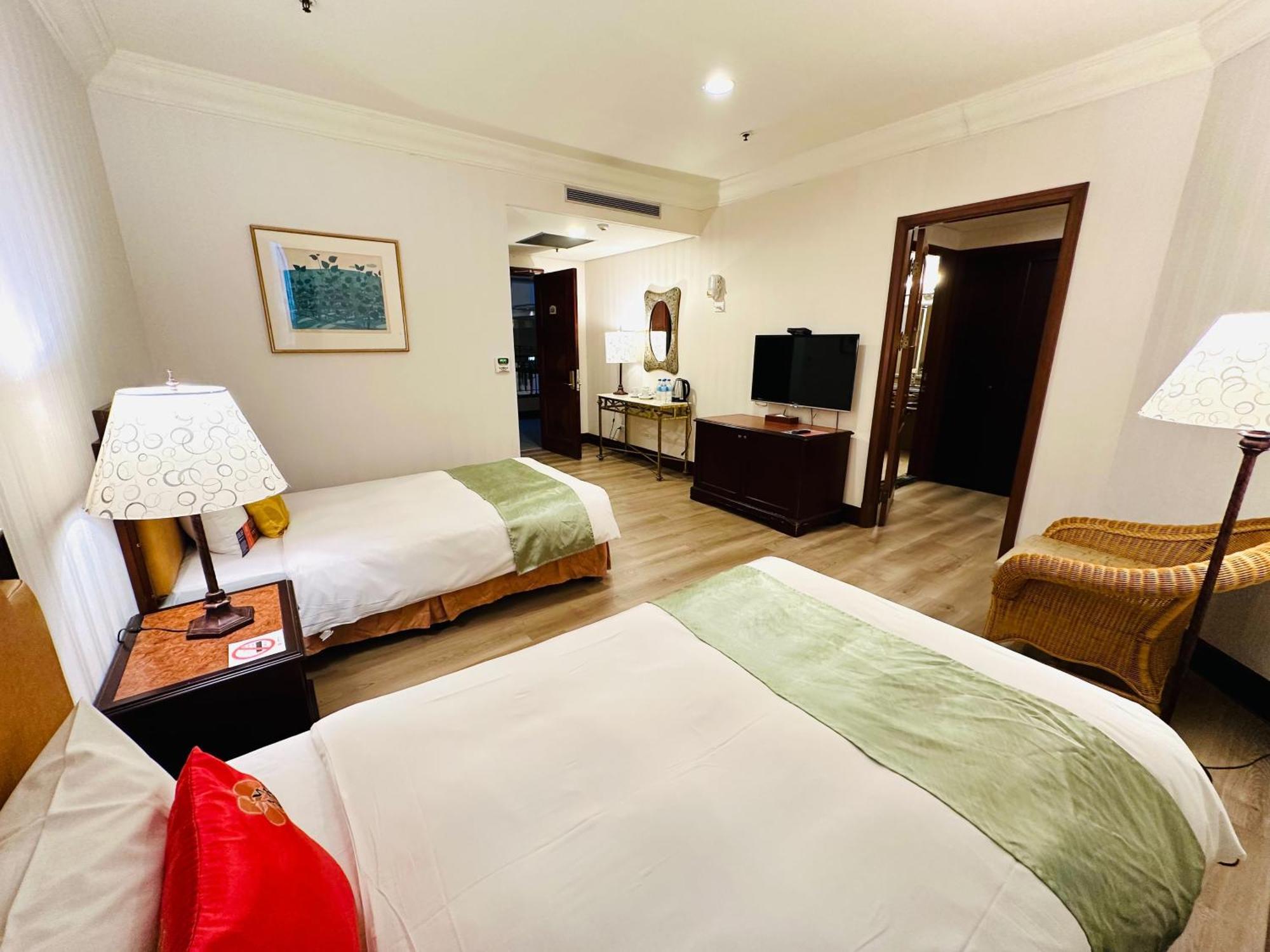 Wei-Yat Grand Hotel Tainan Dış mekan fotoğraf