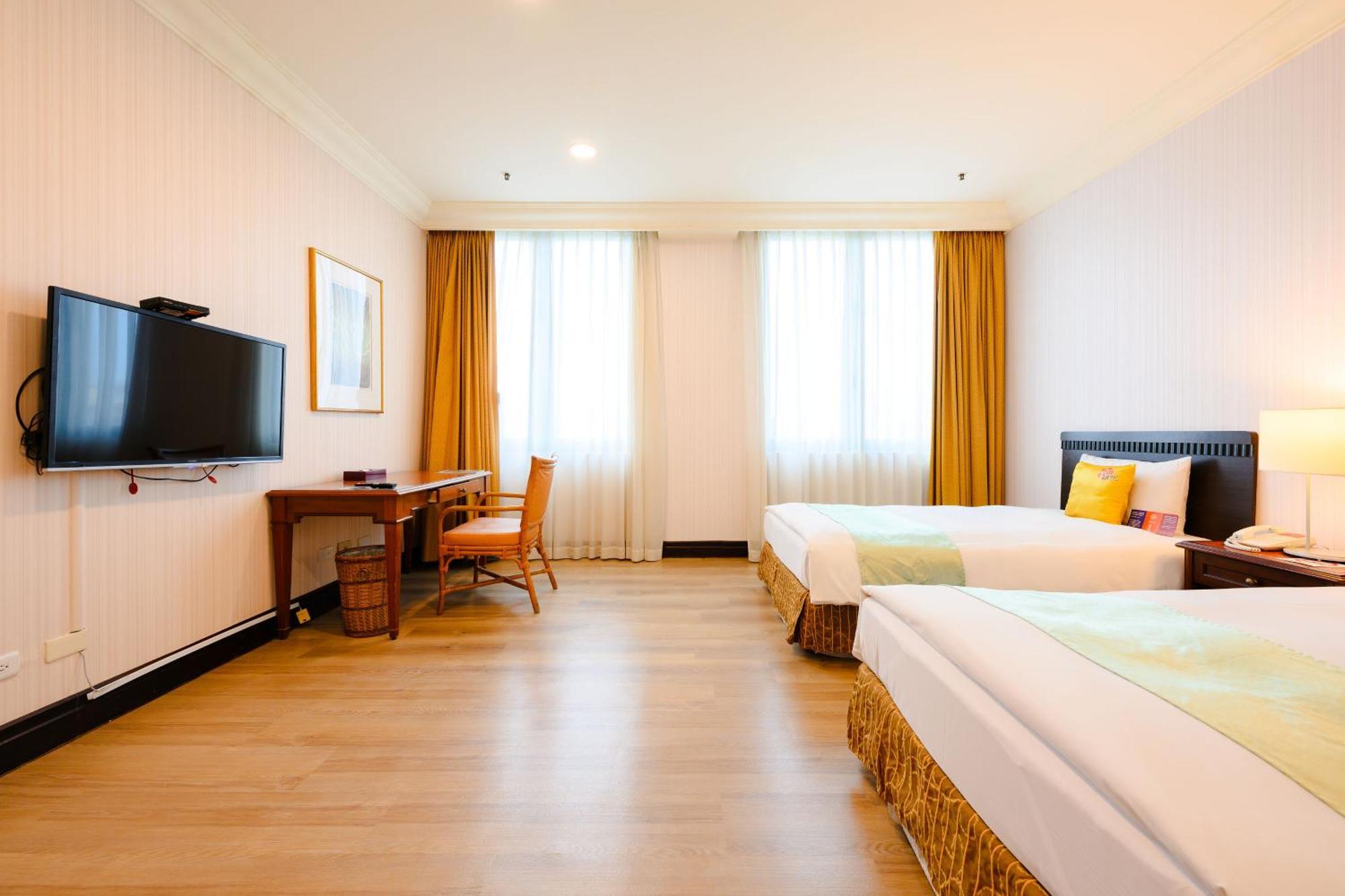 Wei-Yat Grand Hotel Tainan Dış mekan fotoğraf