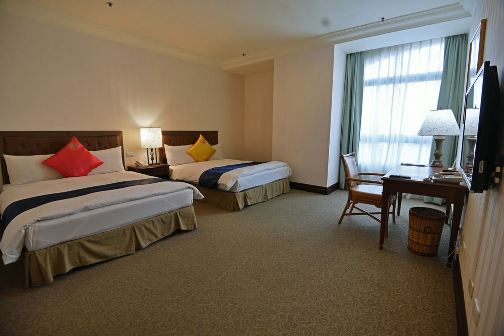 Wei-Yat Grand Hotel Tainan Dış mekan fotoğraf