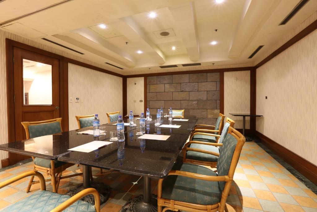 Wei-Yat Grand Hotel Tainan Dış mekan fotoğraf